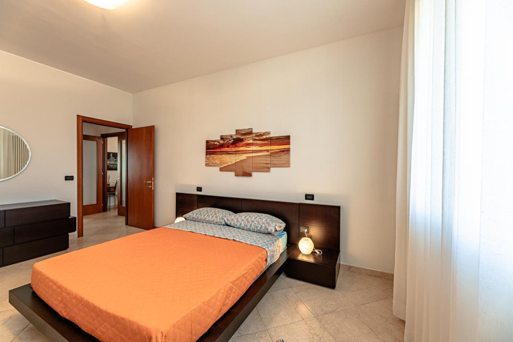 La Dimora Della Lullu, Luxury Apartment Пиетра Лигуре Екстериор снимка