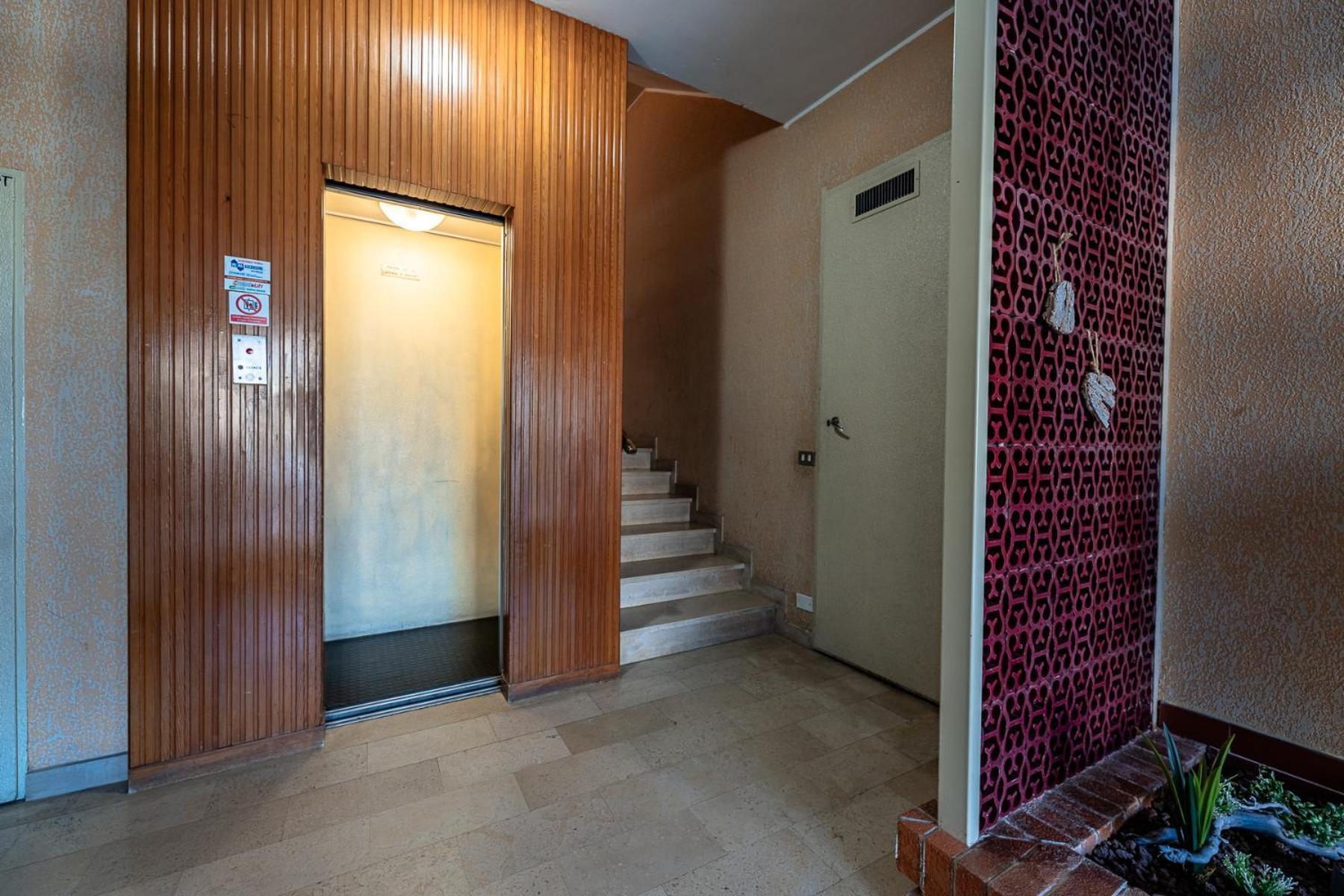 La Dimora Della Lullu, Luxury Apartment Пиетра Лигуре Екстериор снимка