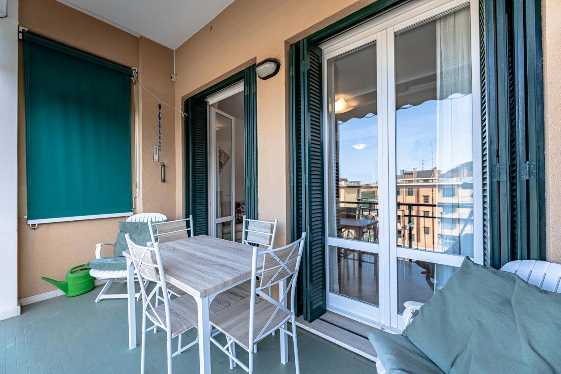 La Dimora Della Lullu, Luxury Apartment Пиетра Лигуре Екстериор снимка