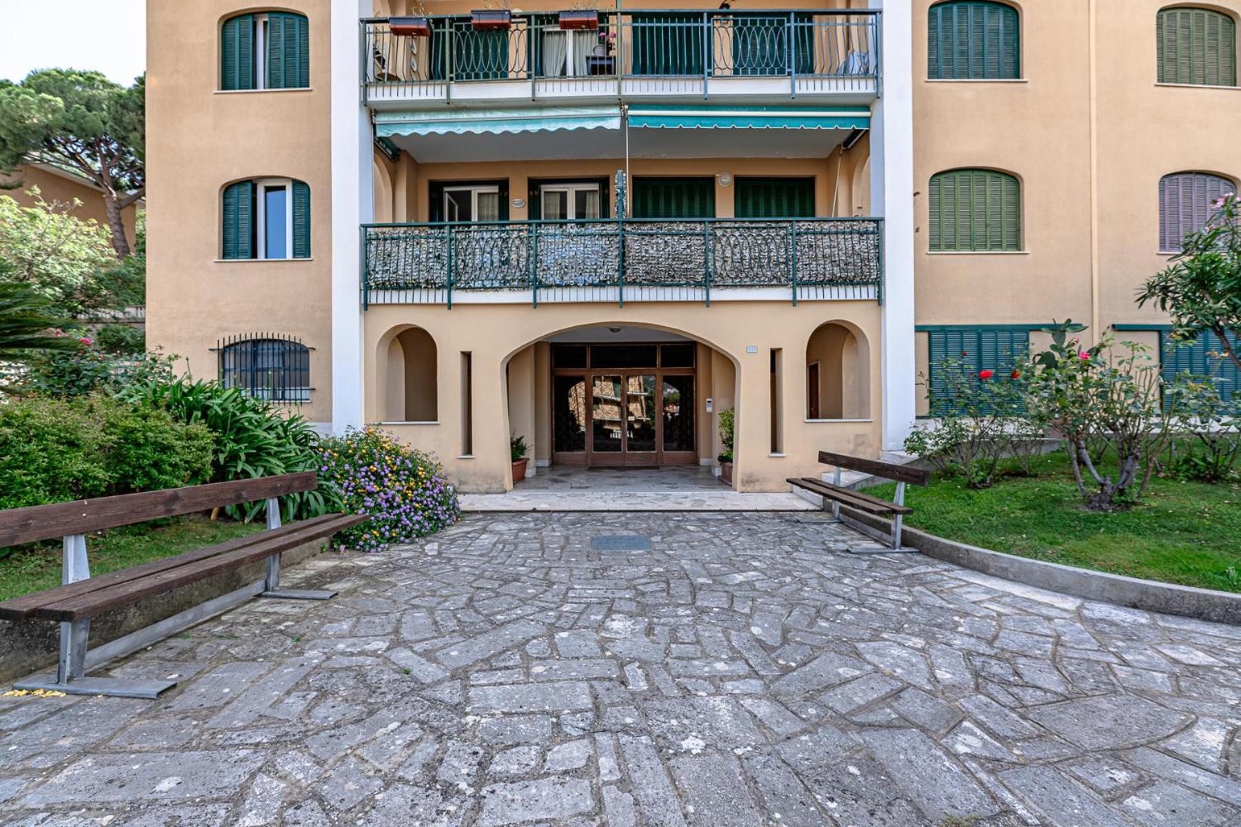 La Dimora Della Lullu, Luxury Apartment Пиетра Лигуре Екстериор снимка